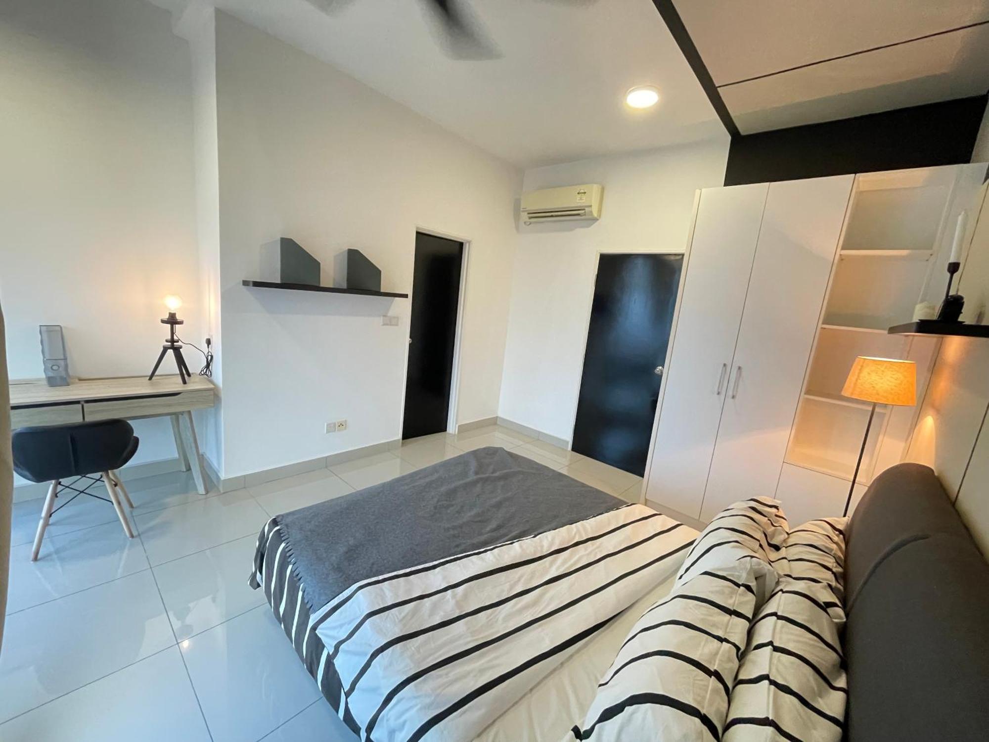 Twin Galaxy Residences 1+1 Homestay @ Johor Bahru Exteriör bild