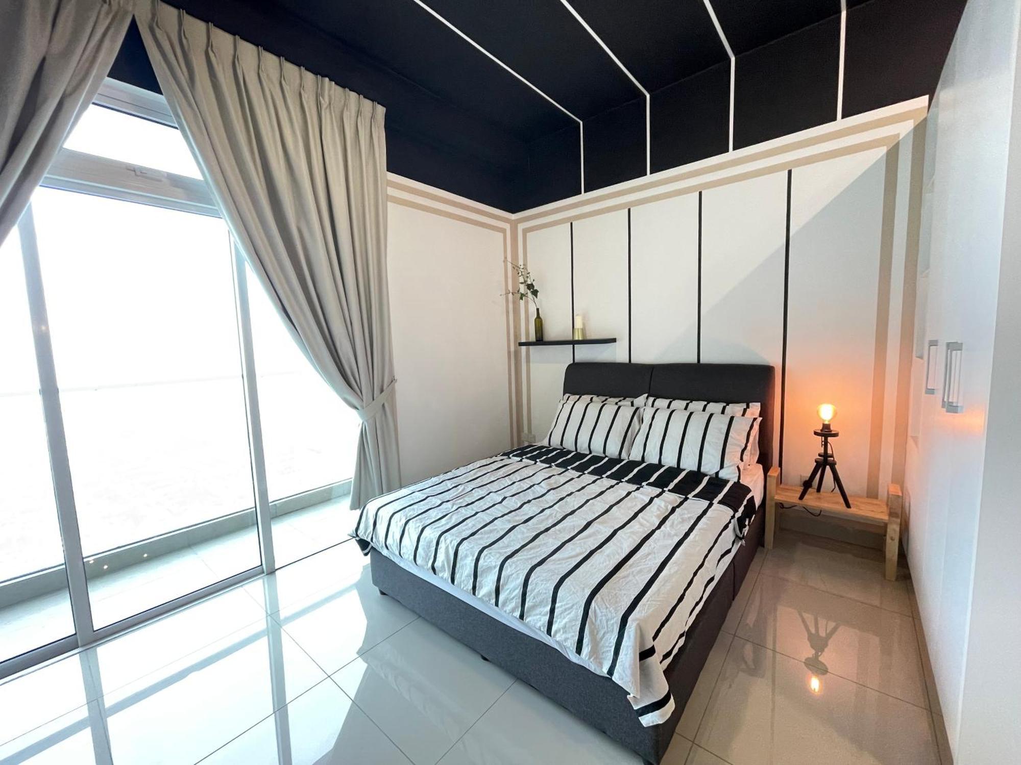 Twin Galaxy Residences 1+1 Homestay @ Johor Bahru Exteriör bild